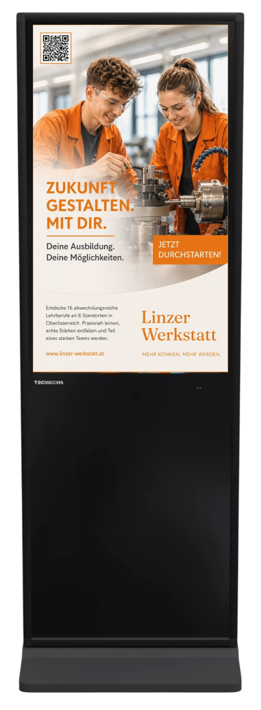Lehrmeister mit Lehrling in Werkstatt